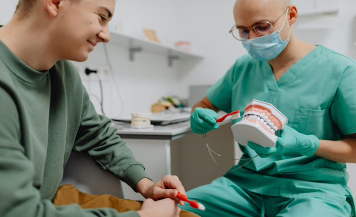 How Choosing the Right Dental Care Provider Impacts Long‑Term Health Outcomes How Choosing the Right Dental Care Provider Impacts Long‑Term Health Outcomes